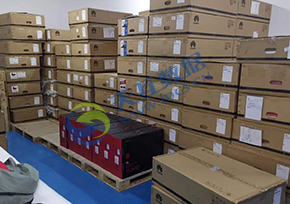 天互数据华为品牌服务器上架搬运图