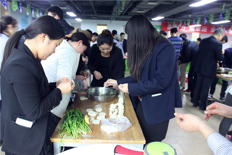 天互数据2015冬至总动员，饺子大战乐开怀