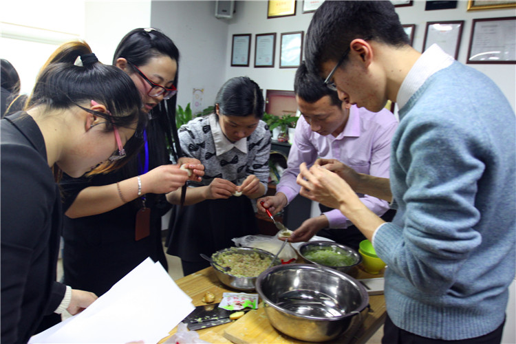 天互数据2015冬至总动员，饺子大战乐开怀