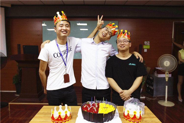 天互六月员工生日会,逗比欢乐精彩不断